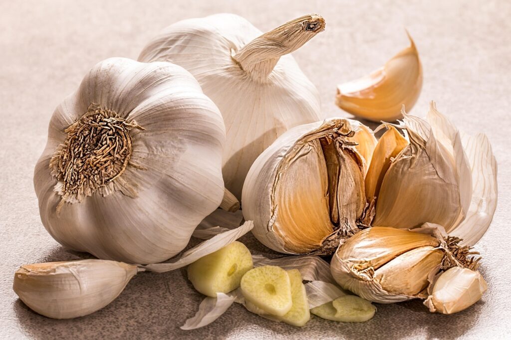 cooking with garlic